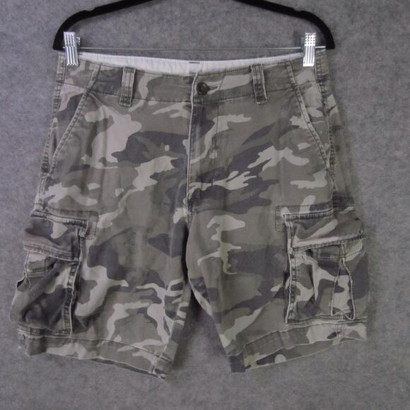 Old Navy Shorts Mens 30 Gray Camo Lived-In Straight Cargo Built-In Flex Pockets - Picture 1 of 8